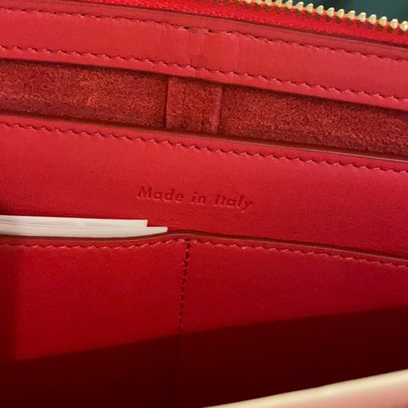 Celine Tri-Fold Clutch in chain smooth leather - Picture 6 of 7